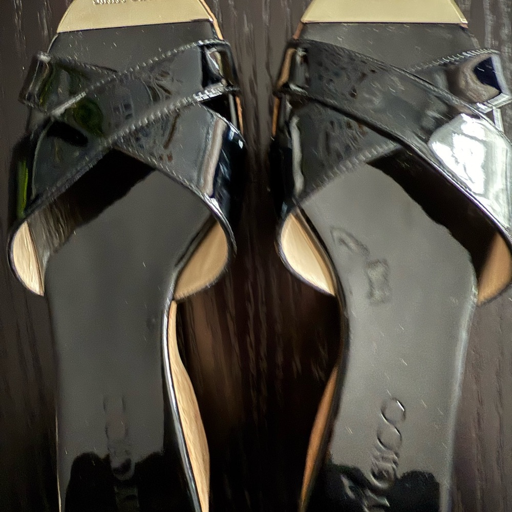 Jimmy Choo Black Patent Leather Wedge Sandals – Size 35.5 – Brand New